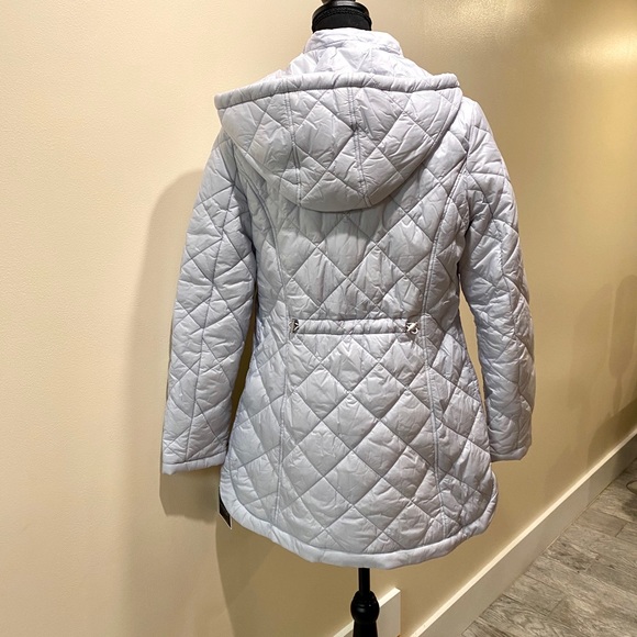 NWT! Laundry by Shelli Segal Quilted Parka - Picture 5 of 8